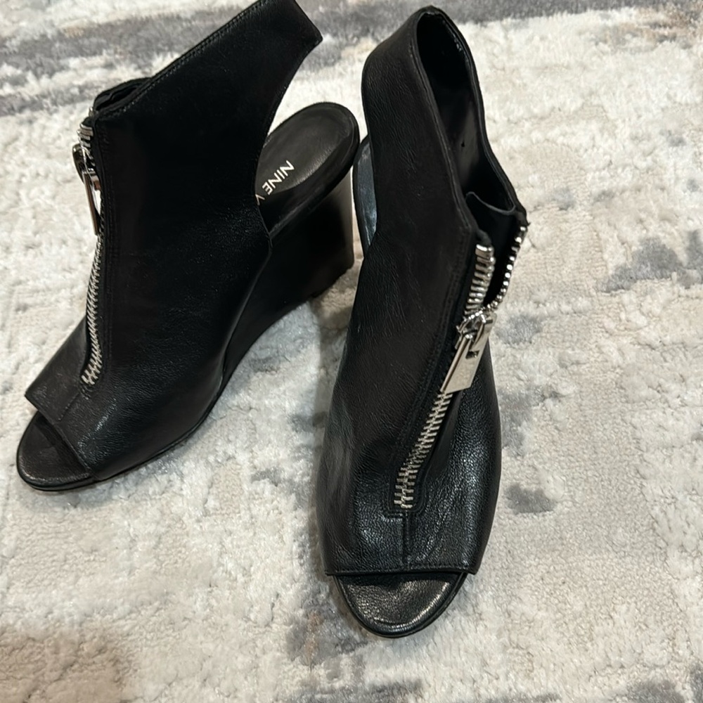 Nine West peep toe booties